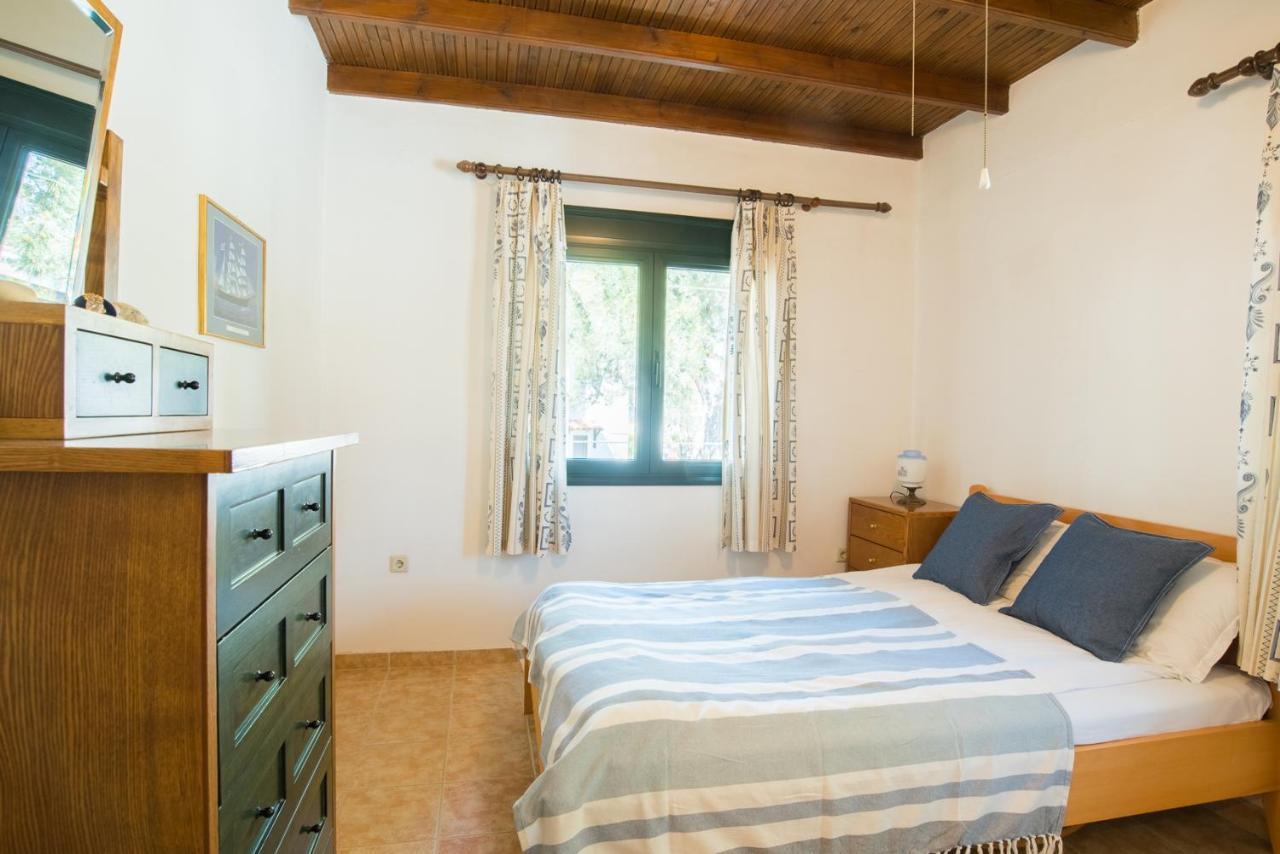 Villa Pefka Никити Экстерьер фото