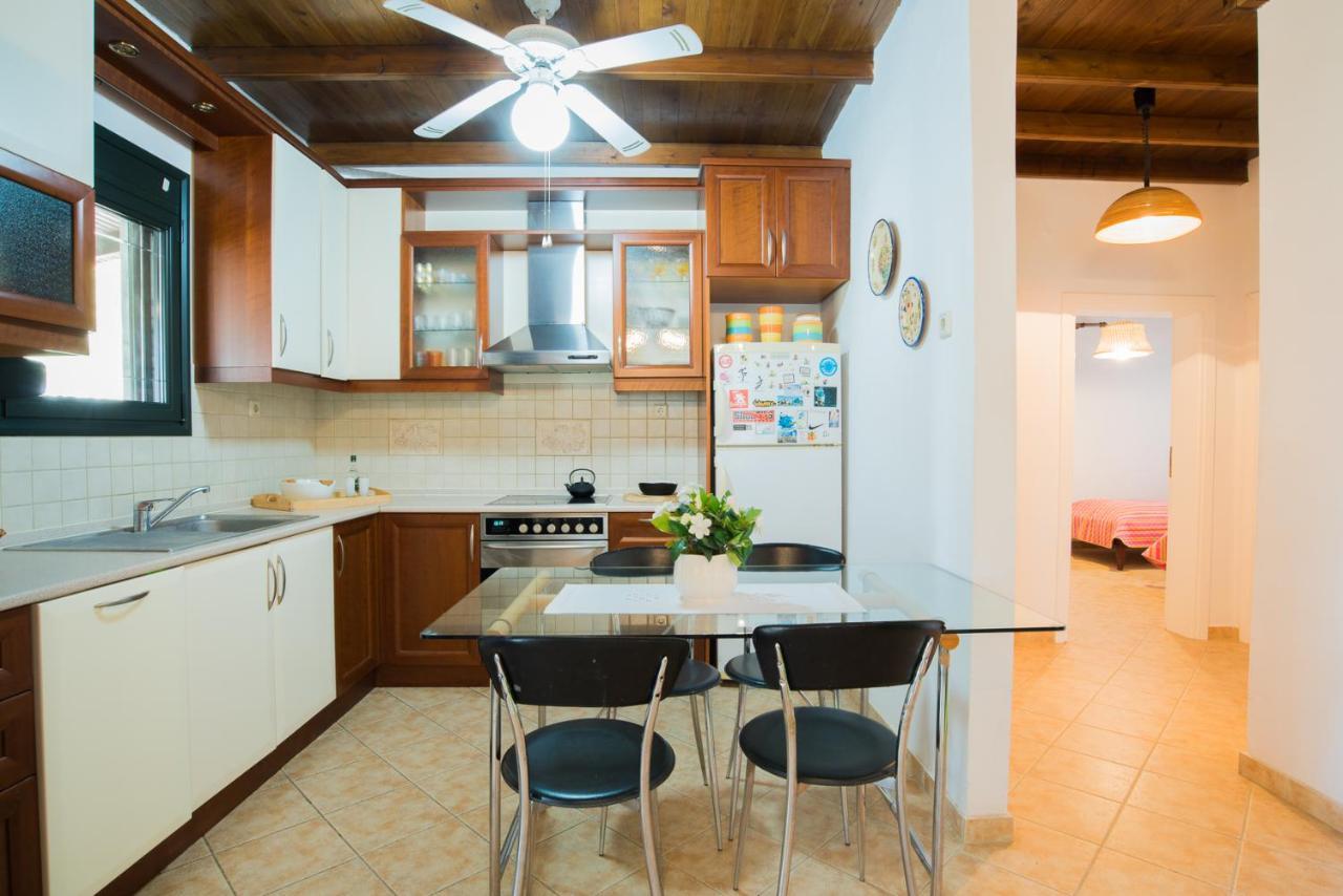 Villa Pefka Никити Экстерьер фото