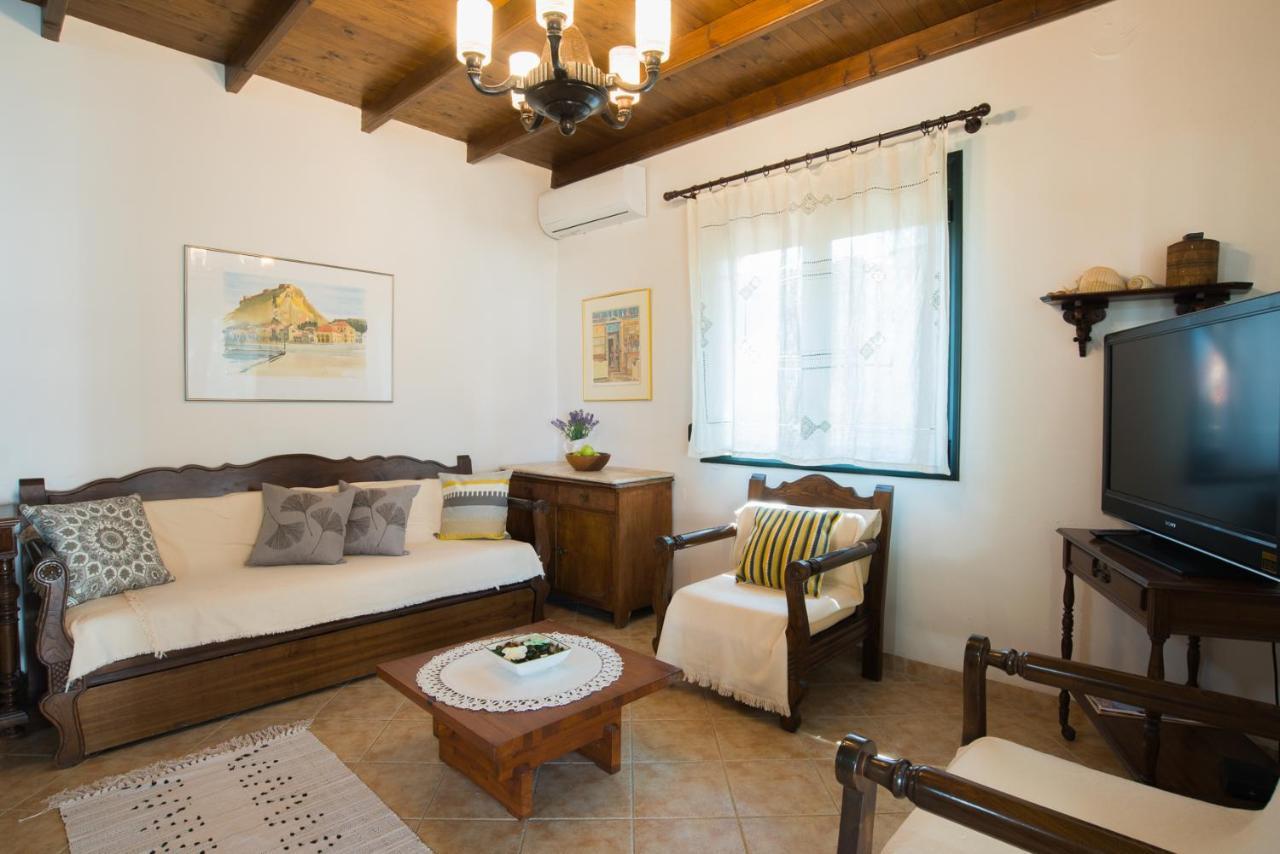 Villa Pefka Никити Экстерьер фото