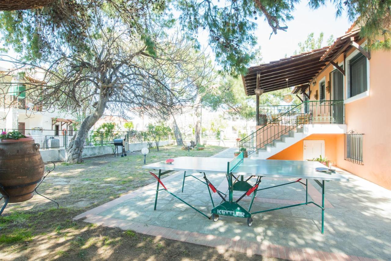 Villa Pefka Никити Экстерьер фото
